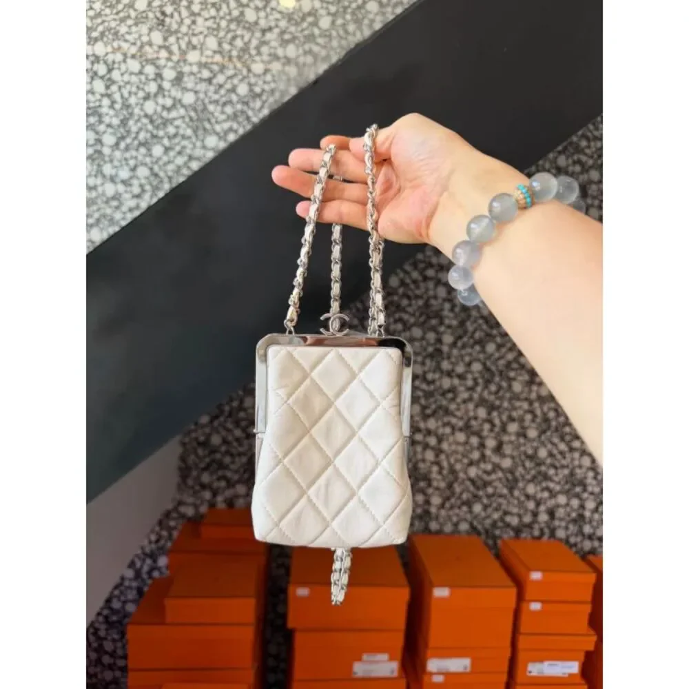 Chanel Women Pre-Loved Bag Very Good Condition